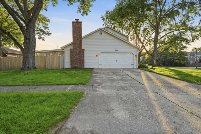 604 Timber Trail Drive, Naperville, IL 60565