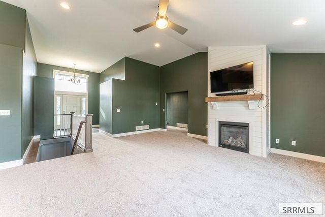 1194 Indian Hollow Drive, Ammon, ID 83401