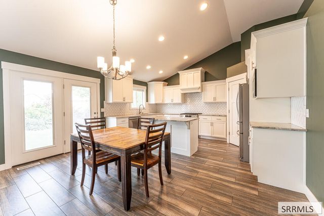 1194 Indian Hollow Drive, Ammon, ID 83401