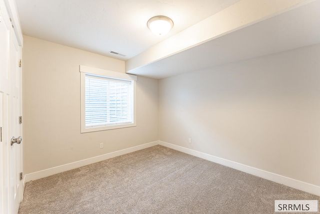 1194 Indian Hollow Drive, Ammon, ID 83401