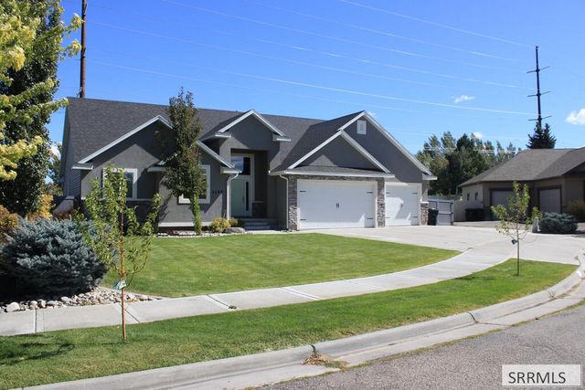 1194 Indian Hollow Drive, Ammon, ID 83401