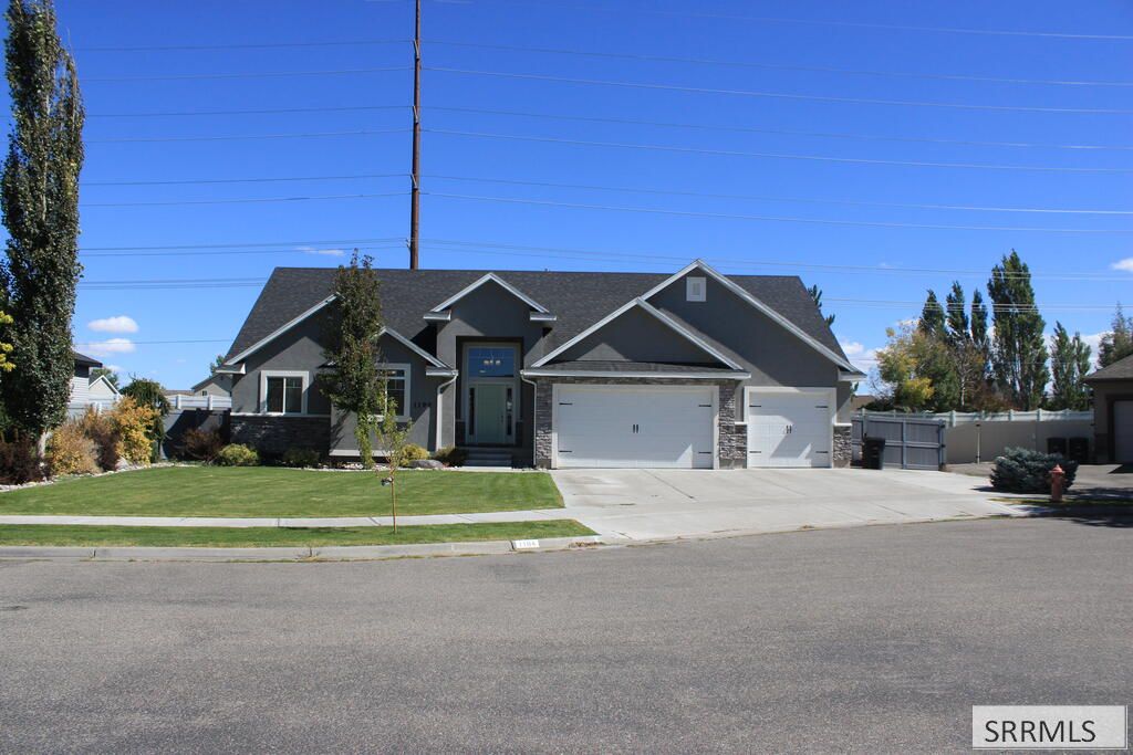 1194 Indian Hollow Drive, Ammon, ID 83401