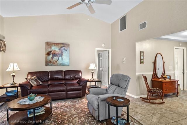 10 Beechwood Way, Lake Placid, FL 33852