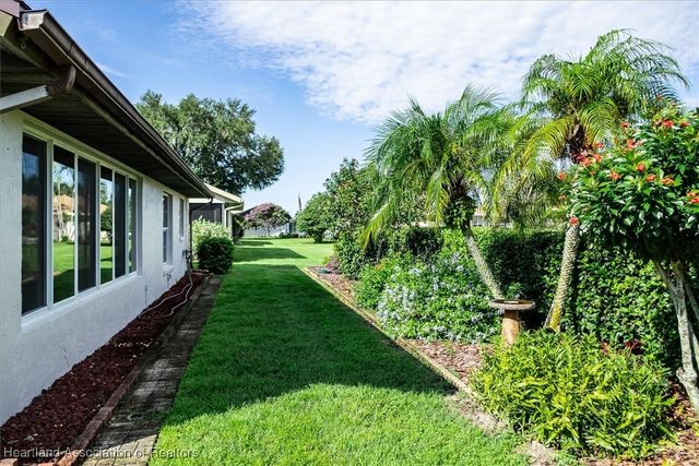 10 Beechwood Way, Lake Placid, FL 33852