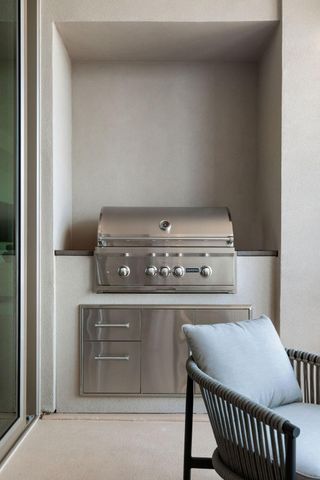 5656 San Felipe Street 1005, Houston, TX 77056