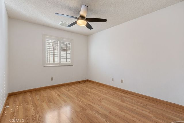 42307 61st st w, Quartz Hill, CA 93535