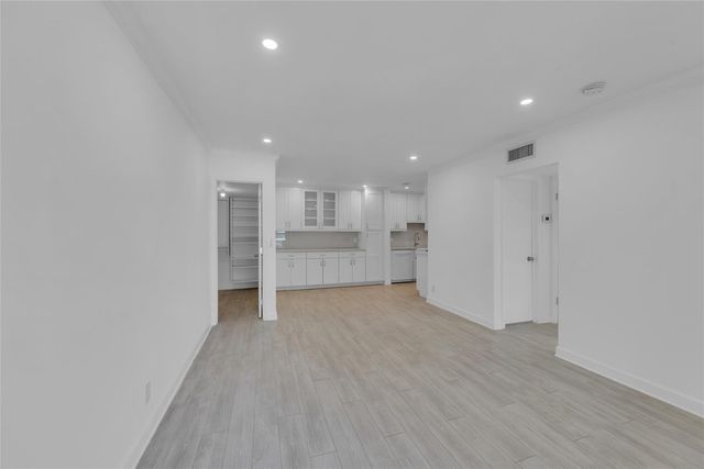 170 Cypress Club Drive 716, Pompano Beach, FL 33060