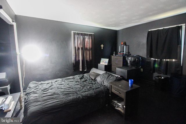 2212 SWARTZ RD, Woodstock, VA 22664