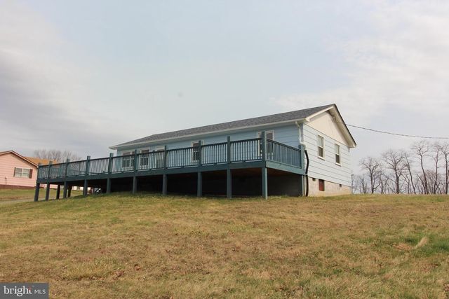 2212 SWARTZ RD, Woodstock, VA 22664