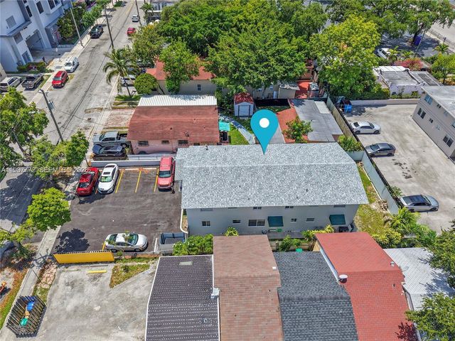 1621 NW 16th St, Miami, FL 33125
