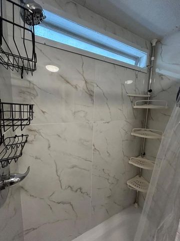 31 Black Hawk Street, Palm Springs, CA 92264