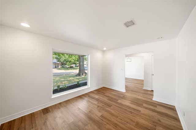 6107 Golden Forest Drive, Houston, TX 77092