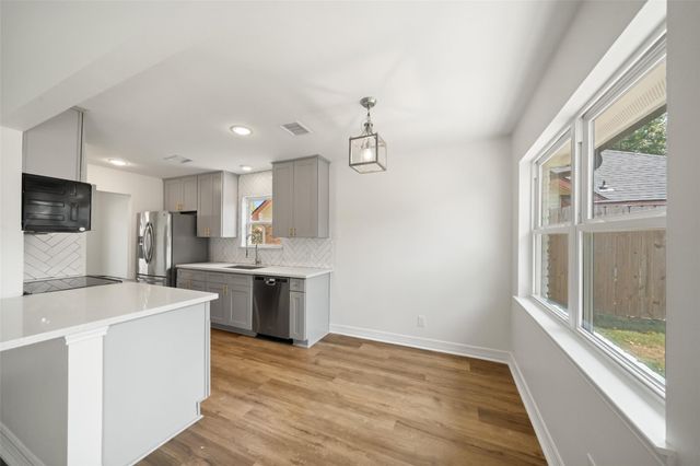 6107 Golden Forest Drive, Houston, TX 77092