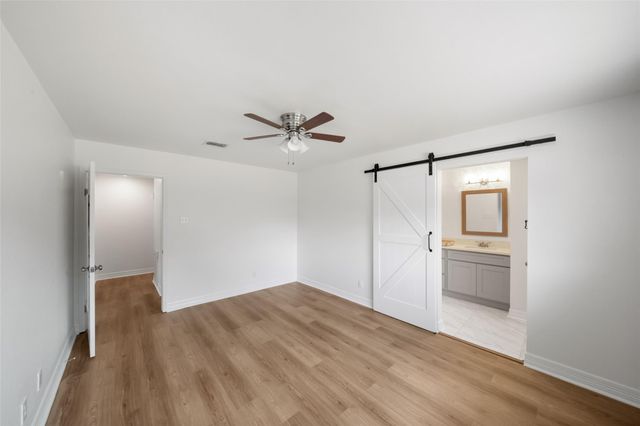 6107 Golden Forest Drive, Houston, TX 77092