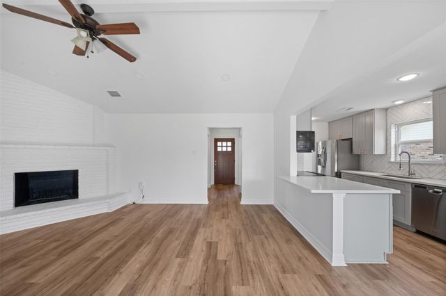 6107 Golden Forest Drive, Houston, TX 77092