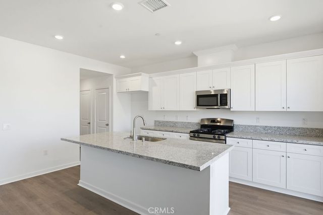 29364 Oceanside Drive, Winchester, CA 92596