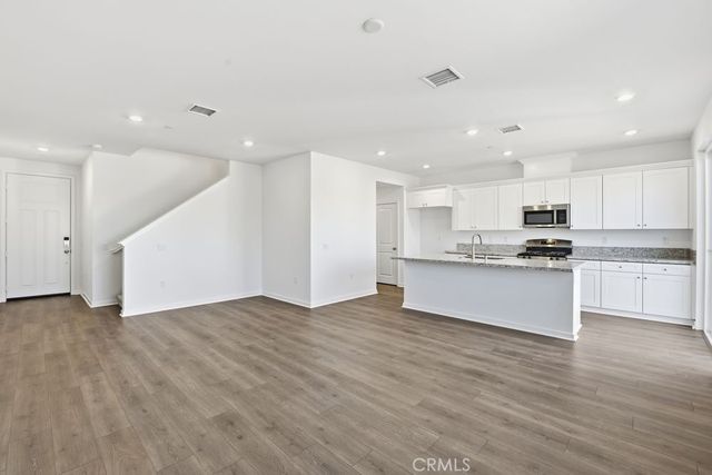 29364 Oceanside Drive, Winchester, CA 92596