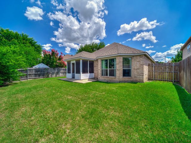 6140 Lochmoor Drive, Fort Worth, TX 76179