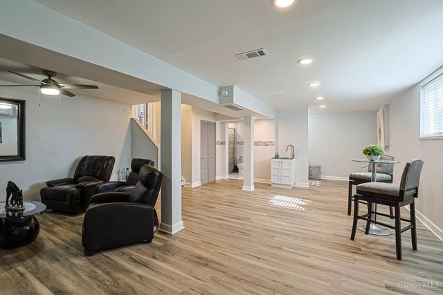 3700 Greenwood Drive, Middletown, OH 45044