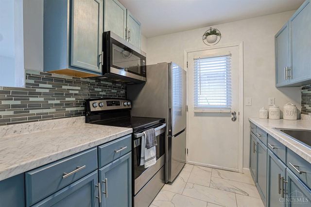 3700 Greenwood Drive, Middletown, OH 45044