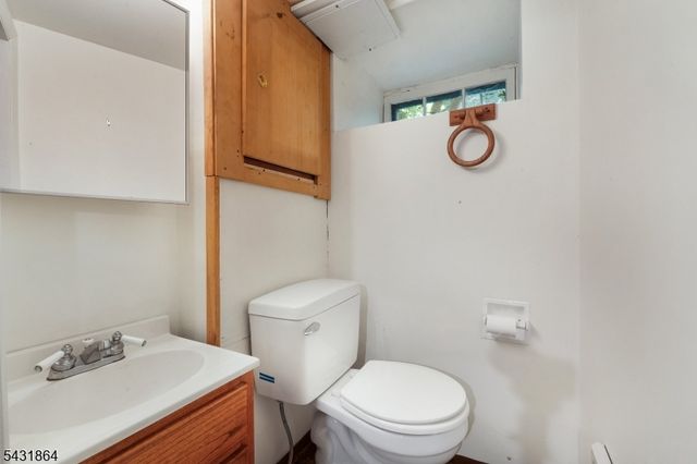76 Brooksyde Ave, Ringwood Boro, NJ 07456