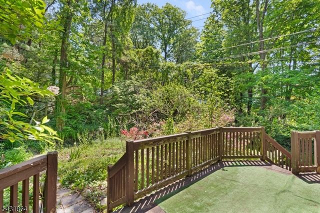 76 Brooksyde Ave, Ringwood Boro, NJ 07456