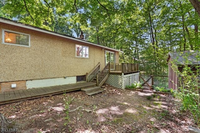 76 Brooksyde Ave, Ringwood Boro, NJ 07456