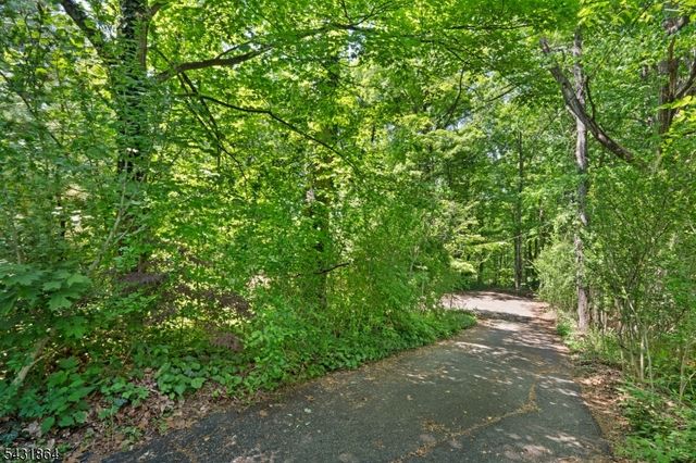 76 Brooksyde Ave, Ringwood Boro, NJ 07456