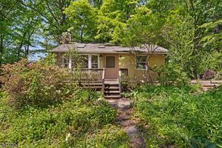 76 Brooksyde Ave, Ringwood Boro, NJ 07456