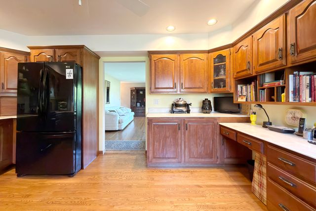 34841 N leonard Avenue, Ingleside, IL 60041