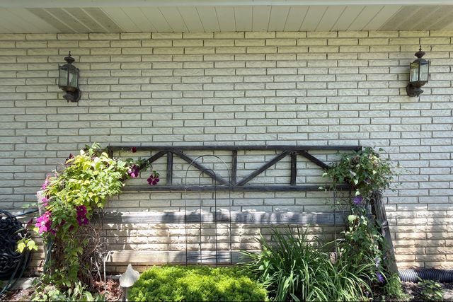 34841 N leonard Avenue, Ingleside, IL 60041