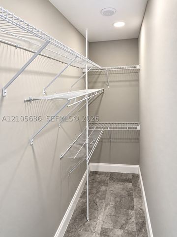 4641 SW 25th St B, West Park, FL 33023