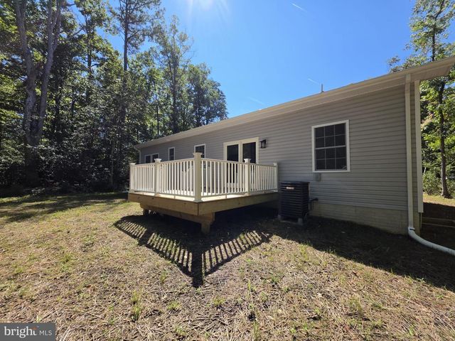 63 ELM DR, Colonial Beach, VA 22443