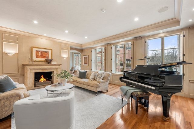 25 Beaver Place A, Boston, MA 02108