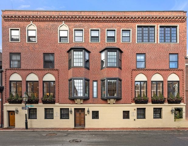 25 Beaver Place A, Boston, MA 02108