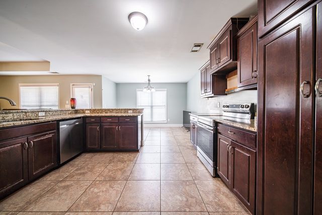 3 Hickory Heights Drive, Phenix City, AL 36870