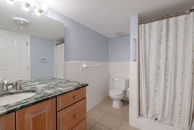 23 Royal Palm Point B, Vero Beach, FL 32960