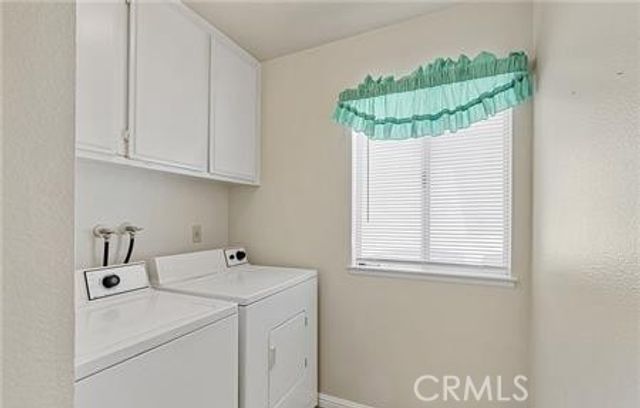 2906 Summer Set Cir, Banning, CA 92220