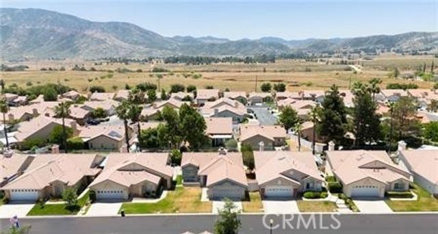 2906 Summer Set Cir, Banning, CA 92220
