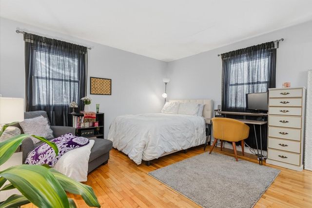 2734 S 9th Street, Kalamazoo, MI 49009