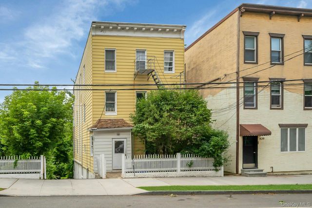437 Warburton Avenue 2, Hastings-on-hudson, NY 10706