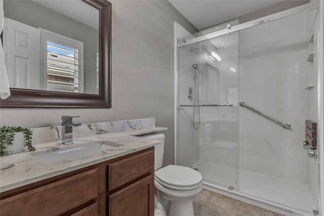 112 Willow Leaf LN, Buda, TX 78610