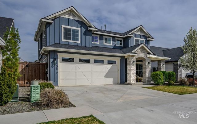 6512 N Oakstone Ave, Meridian, ID 83646