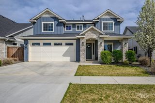 6512 N Oakstone Ave, Meridian, ID 83646