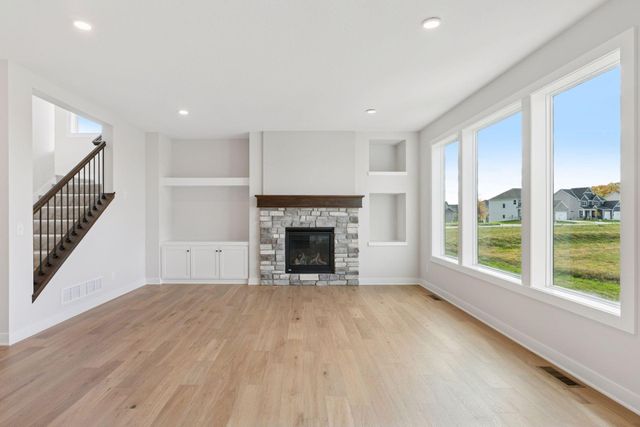 4789 131st CT NE, Blaine, MN 55449