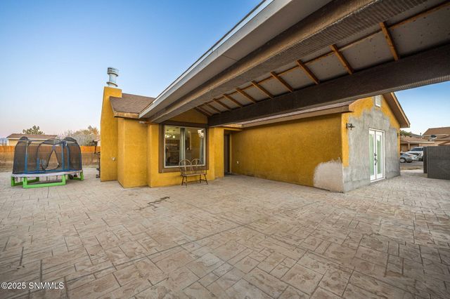 2886 Ox Cart Court, Las Cruces, NM 88007