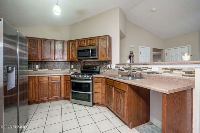 2886 Ox Cart Court, Las Cruces, NM 88007