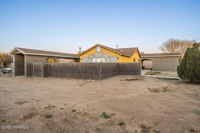 2886 Ox Cart Court, Las Cruces, NM 88007