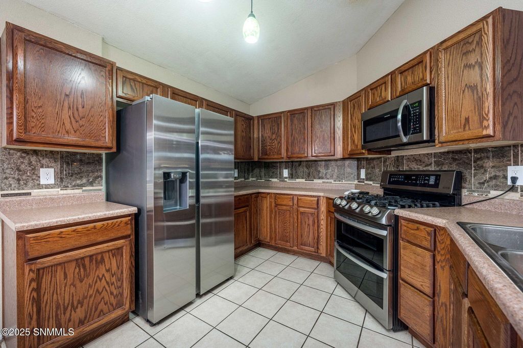 2886 Ox Cart Court, Las Cruces, NM 88007