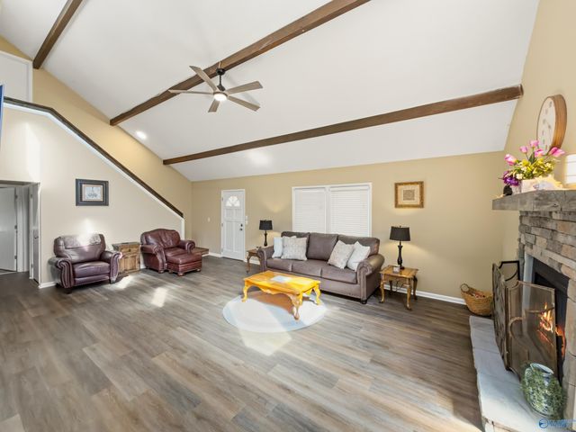 5601 Spring Creek Drive, Guntersville, AL 35976